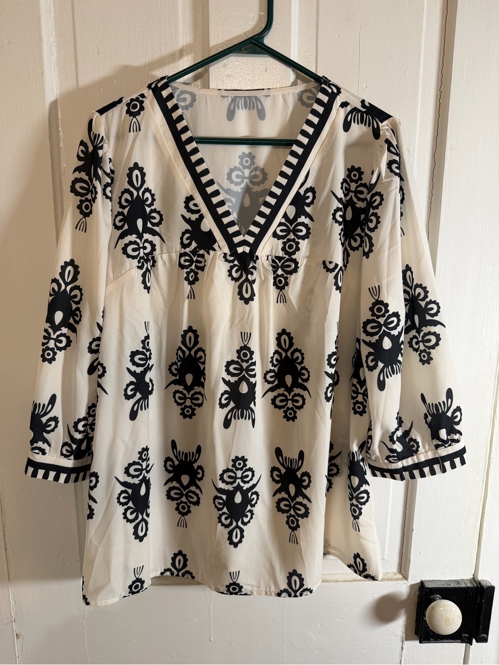 Geometric Boho White & Black 3/4 Sleeve Blouse | V-Neck and Sleeve Accents.